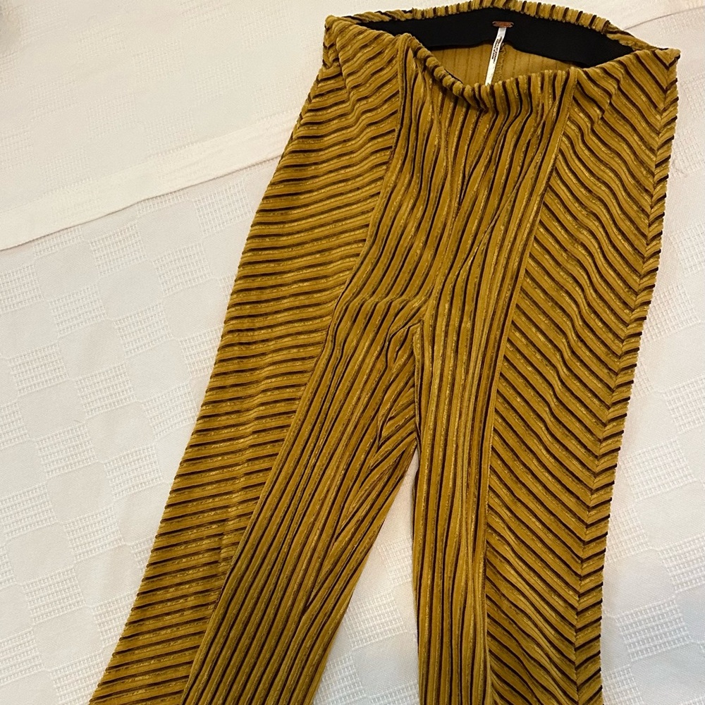 Velvet flare pull on pants.